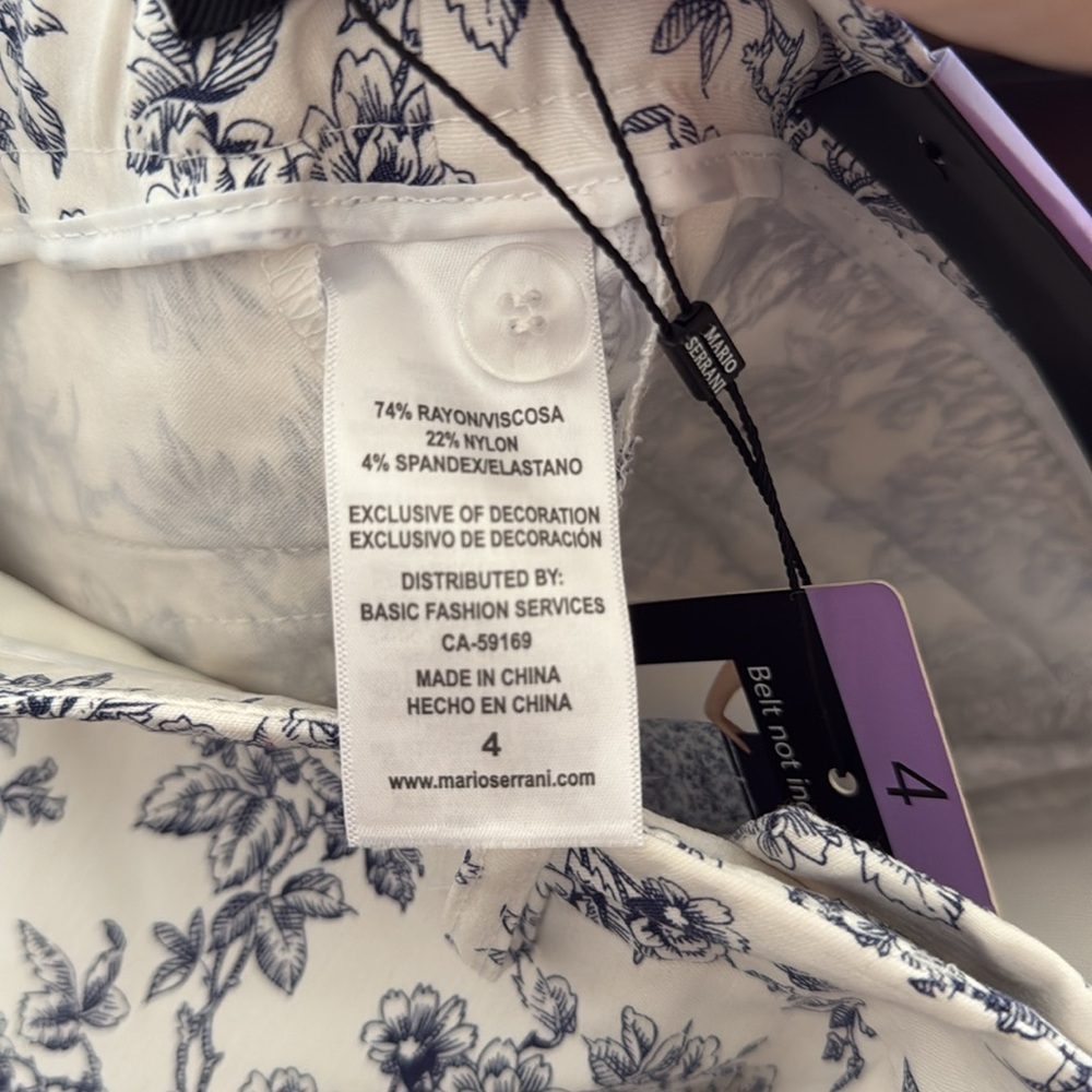 NWT Mario Serrani Floral Print Pants w Tummy Control Size 4 x 27 - Picture 13 of 14